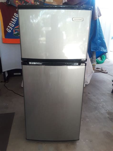 vissani 4.5 cu ft mini refrigerator